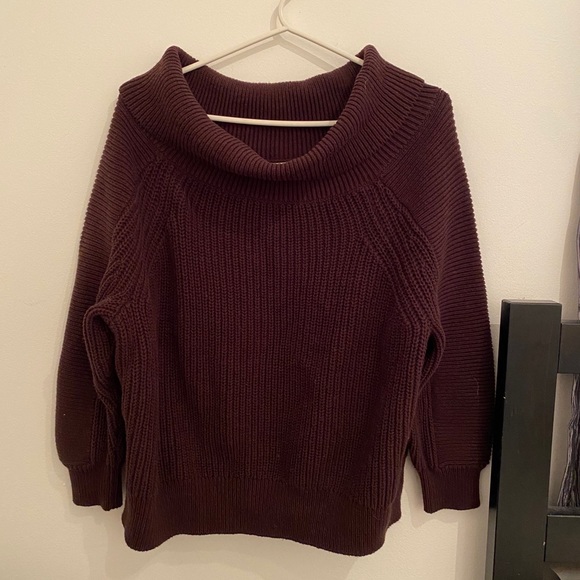 Off shoulder knit sweater - Picture 1 of 1